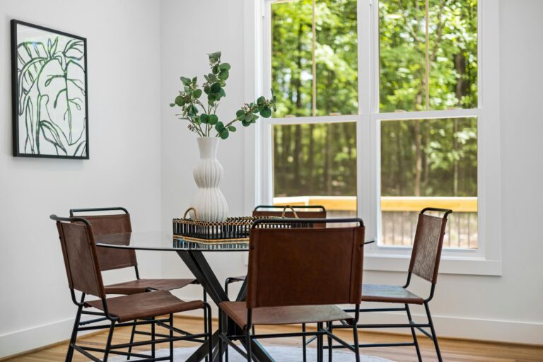 Creating a Dining Table That Feels Like a Hug: My Favorite Tips for Special Gatherings